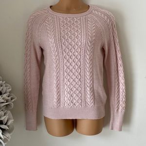 Cable-Knit Crewneck Sweater | M